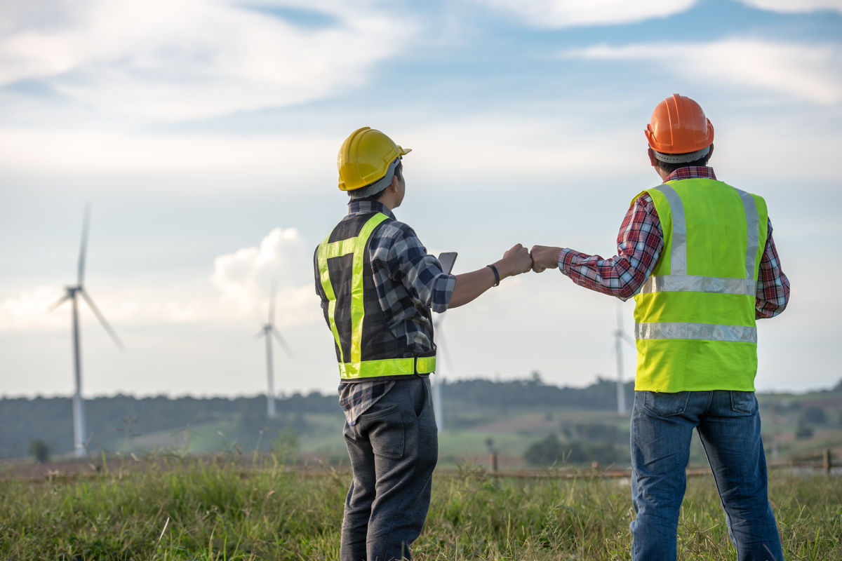 O naszej firmie - prace elektryczne